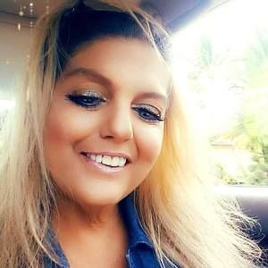 Meet your Posher, Kelley